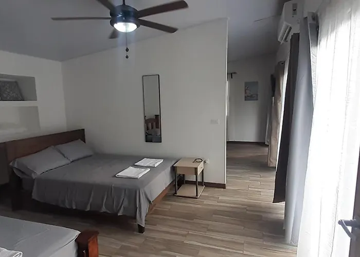 Casa Iguana Villa *